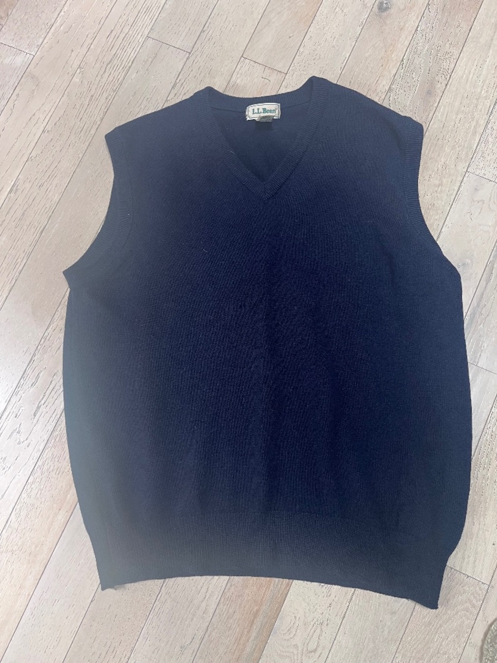 Vintage 90s L.L. Bean Lambswool Sweater Vest Navy Blue Mens L Tall Scotland